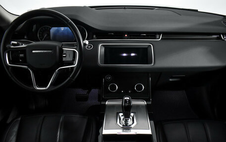 Land Rover Range Rover Evoque II, 2022 год, 2 990 000 рублей, 13 фотография