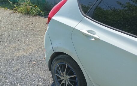 Hyundai Solaris II рестайлинг, 2012 год, 650 000 рублей, 6 фотография