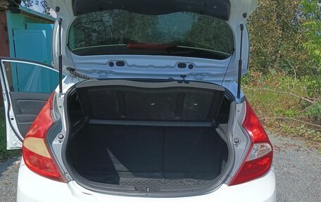 Hyundai Solaris II рестайлинг, 2012 год, 650 000 рублей, 14 фотография