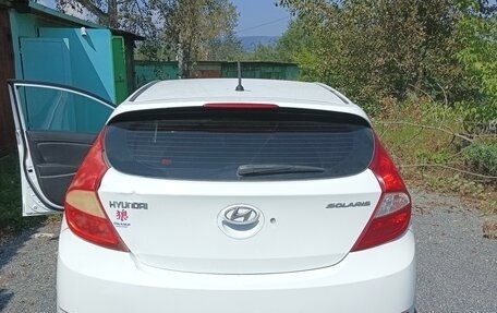 Hyundai Solaris II рестайлинг, 2012 год, 650 000 рублей, 13 фотография