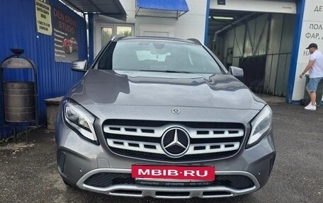 Mercedes-Benz GLA, 2018 год, 2 150 000 рублей, 10 фотография
