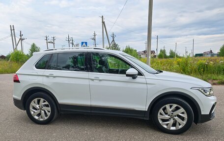 Volkswagen Tiguan II, 2021 год, 3 300 000 рублей, 6 фотография