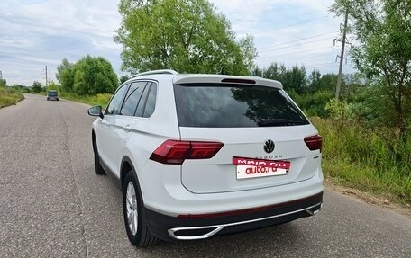 Volkswagen Tiguan II, 2021 год, 3 300 000 рублей, 11 фотография