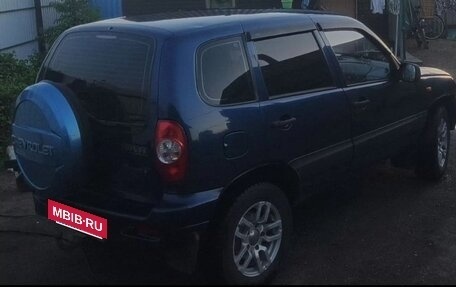 Chevrolet Niva I рестайлинг, 2007 год, 300 000 рублей, 3 фотография