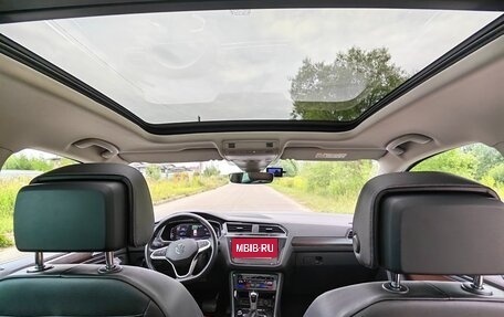 Volkswagen Tiguan II, 2021 год, 3 300 000 рублей, 31 фотография