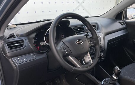 KIA Rio III рестайлинг, 2011 год, 890 000 рублей, 15 фотография