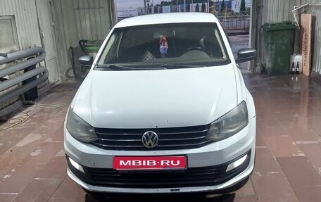 Volkswagen Polo VI (EU Market), 2017 год, 490 000 рублей, 1 фотография