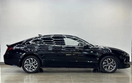 Hyundai Sonata VIII, 2019 год, 2 250 000 рублей, 4 фотография