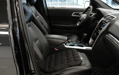 Ford Explorer VI, 2015 год, 1 930 000 рублей, 19 фотография