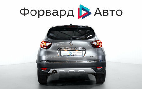 Renault Kaptur I рестайлинг, 2021 год, 1 900 000 рублей, 7 фотография