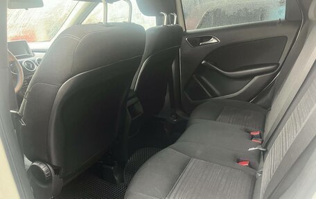 Mercedes-Benz B-Класс, 2013 год, 940 000 рублей, 13 фотография