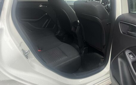 Mercedes-Benz B-Класс, 2013 год, 940 000 рублей, 14 фотография