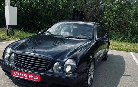 Mercedes-Benz CLK-Класс, 2000 год, 430 000 рублей, 3 фотография