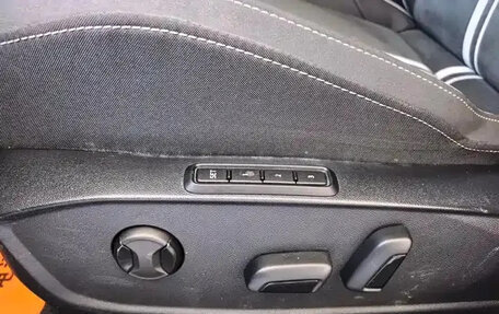Volkswagen Golf VIII, 2022 год, 1 890 000 рублей, 9 фотография