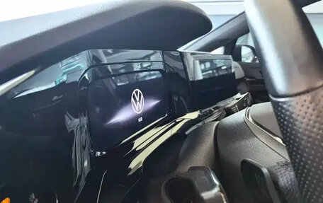 Volkswagen Golf VIII, 2022 год, 1 890 000 рублей, 10 фотография