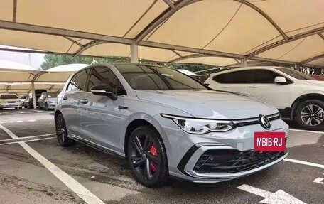 Volkswagen Golf VIII, 2022 год, 1 890 000 рублей, 3 фотография