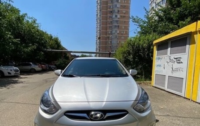 Hyundai Solaris II рестайлинг, 2013 год, 1 050 000 рублей, 1 фотография