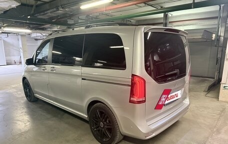 Mercedes-Benz V-Класс, 2022 год, 7 100 000 рублей, 3 фотография