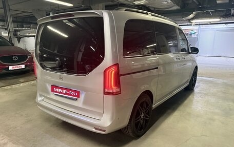 Mercedes-Benz V-Класс, 2022 год, 7 100 000 рублей, 6 фотография