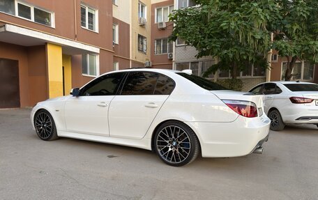 BMW 5 серия, 2009 год, 1 590 000 рублей, 8 фотография