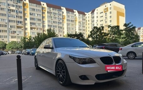 BMW 5 серия, 2009 год, 1 590 000 рублей, 6 фотография