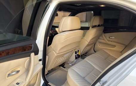 BMW 5 серия, 2009 год, 1 590 000 рублей, 19 фотография