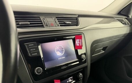 Skoda Rapid I, 2018 год, 1 450 000 рублей, 14 фотография