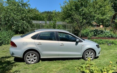 Volkswagen Polo VI (EU Market), 2011 год, 650 000 рублей, 3 фотография