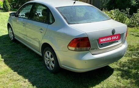 Volkswagen Polo VI (EU Market), 2011 год, 650 000 рублей, 5 фотография