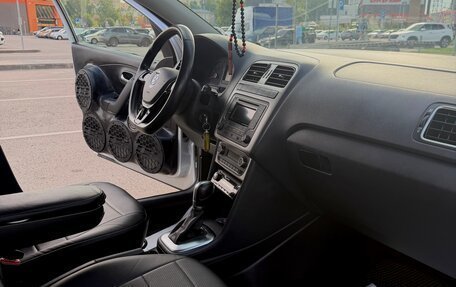 Volkswagen Polo VI (EU Market), 2018 год, 1 100 000 рублей, 12 фотография
