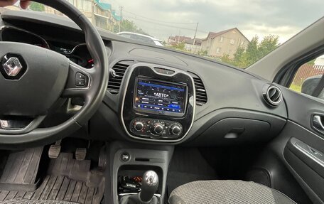 Renault Kaptur I рестайлинг, 2017 год, 1 230 000 рублей, 8 фотография