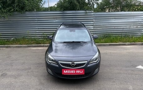 Opel Astra J, 2012 год, 725 000 рублей, 2 фотография