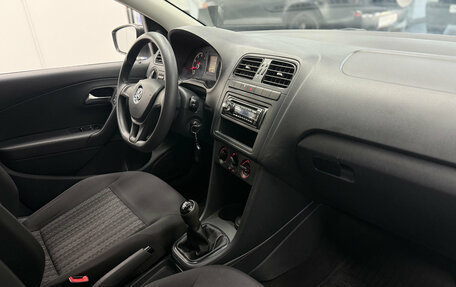 Volkswagen Polo VI (EU Market), 2017 год, 1 050 000 рублей, 9 фотография