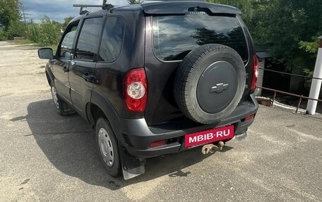 Chevrolet Niva I рестайлинг, 2016 год, 720 000 рублей, 4 фотография