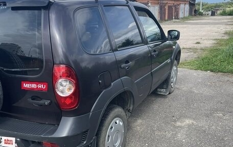 Chevrolet Niva I рестайлинг, 2016 год, 720 000 рублей, 5 фотография