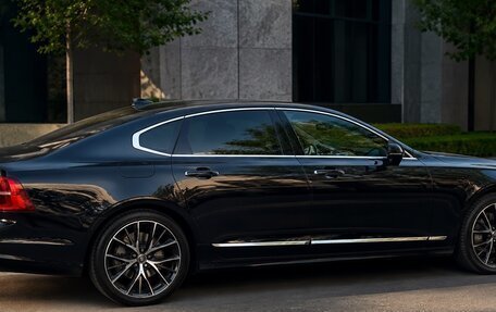 Volvo S90 II рестайлинг, 2020 год, 3 500 000 рублей, 4 фотография