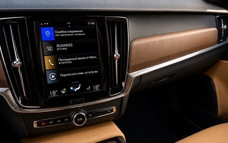 Volvo S90 II рестайлинг, 2020 год, 3 500 000 рублей, 3 фотография