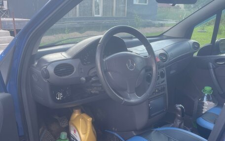 Mercedes-Benz A-Класс, 2000 год, 120 000 рублей, 2 фотография