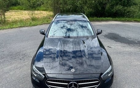 Mercedes-Benz E-Класс, 2022 год, 4 300 000 рублей, 11 фотография