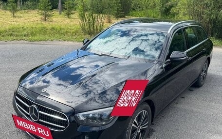 Mercedes-Benz E-Класс, 2022 год, 4 300 000 рублей, 10 фотография