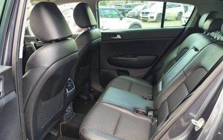 KIA Sportage IV рестайлинг, 2018 год, 1 620 000 рублей, 6 фотография
