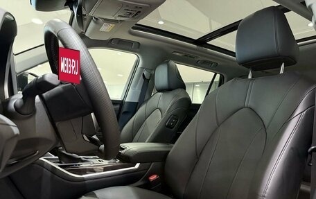 Toyota Highlander, 2026 год, 5 550 000 рублей, 29 фотография