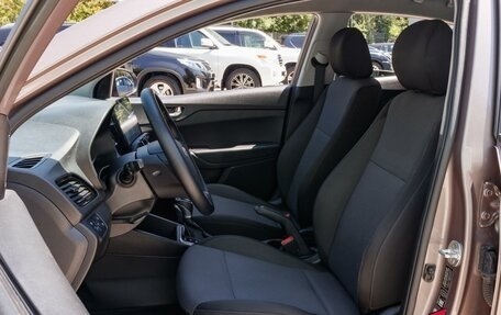 Hyundai Solaris II рестайлинг, 2021 год, 1 570 000 рублей, 8 фотография