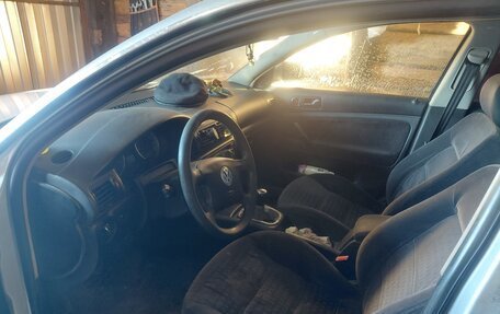 Volkswagen Passat B5+ рестайлинг, 2002 год, 280 000 рублей, 3 фотография