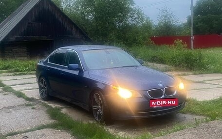 BMW 5 серия, 2004 год, 700 000 рублей, 3 фотография