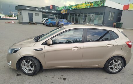 KIA Rio III рестайлинг, 2014 год, 900 000 рублей, 6 фотография