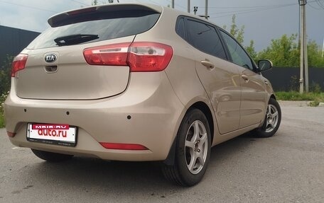 KIA Rio III рестайлинг, 2014 год, 900 000 рублей, 2 фотография
