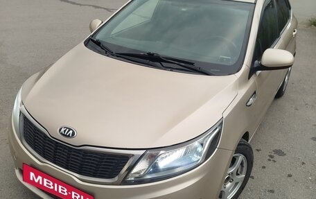 KIA Rio III рестайлинг, 2014 год, 900 000 рублей, 5 фотография