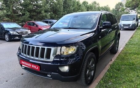 Jeep Grand Cherokee, 2011 год, 1 600 000 рублей, 2 фотография
