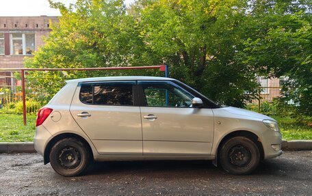 Skoda Fabia II, 2013 год, 420 000 рублей, 2 фотография